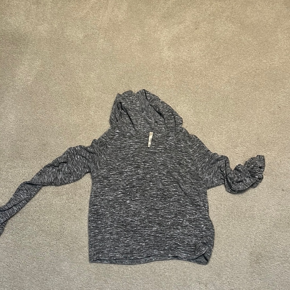 Sweater crop top with hood like new